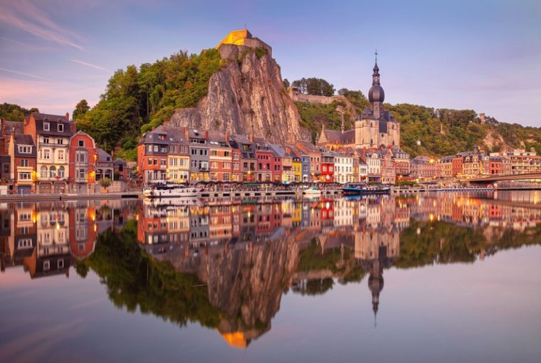 Dinant al tramonto